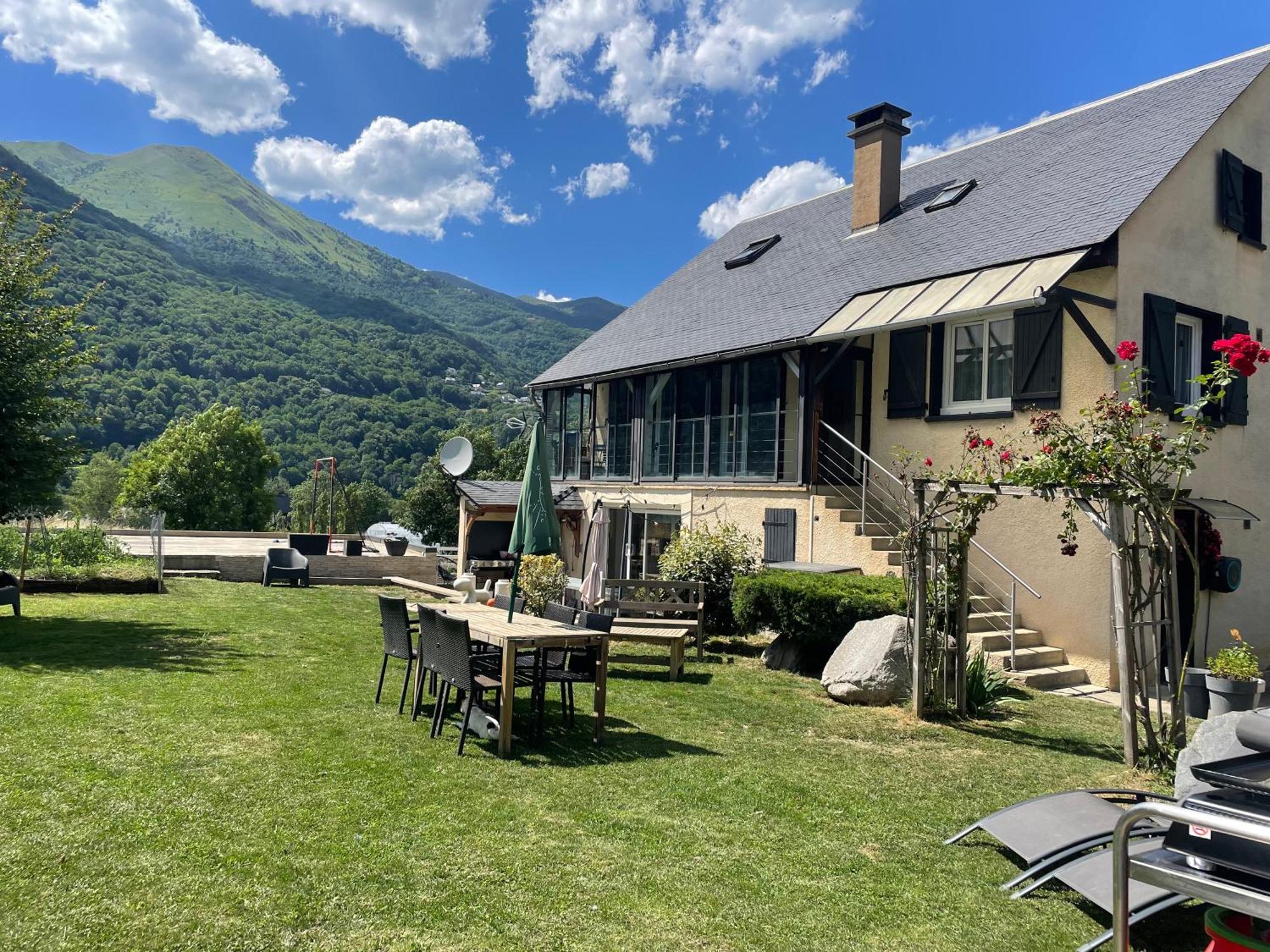Bel Appartement Dans Residence Cheminee /Jardin Luz-Saint-Sauveur Exterior photo